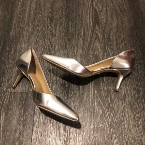 Ann Taylor Azra Pumps